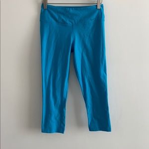 Nike Dri-Fit Cropped Blue Leggings